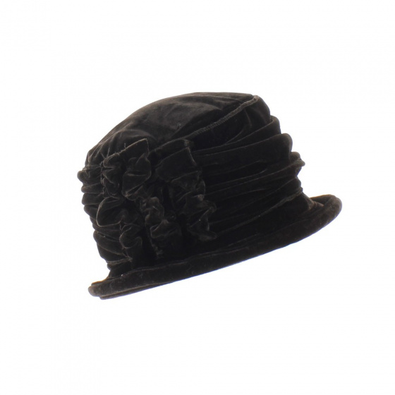 Diane's hat
