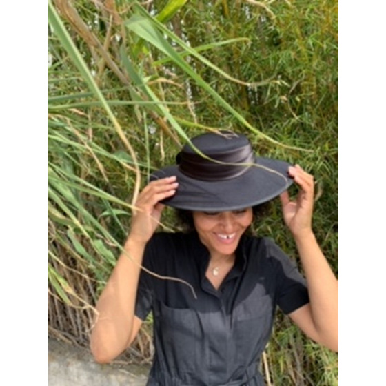 Chapeau de Cérémonie Sylvia Noir - Traclet  Chapeau de Cérémonie Sylvia Noir - Traclet