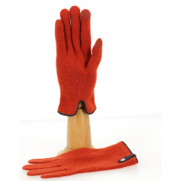 Glove