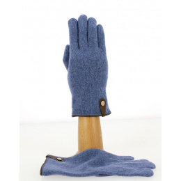 Glove