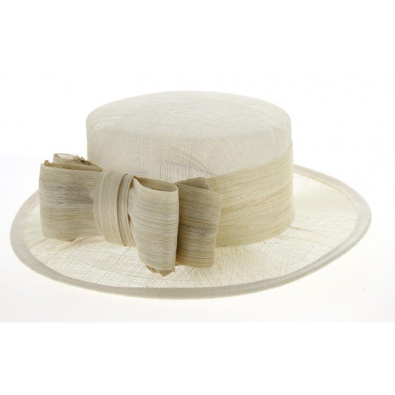 Gaby Ecru Ceremonial Hat - Traclet