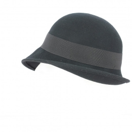 Monique cloche hat black wool