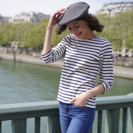 beret mode grey rock woman