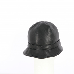 Napoli Cloche Hat Black Leather- Traclet