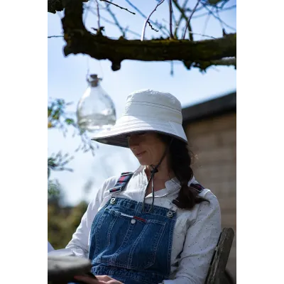 White & Grey Nantes Cap - Soway Reference: 10562 | Traclet Hat Shop