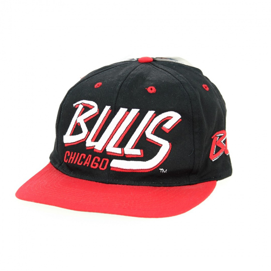Flat Brim Bulls League NBA Cap Black & Red - New Era