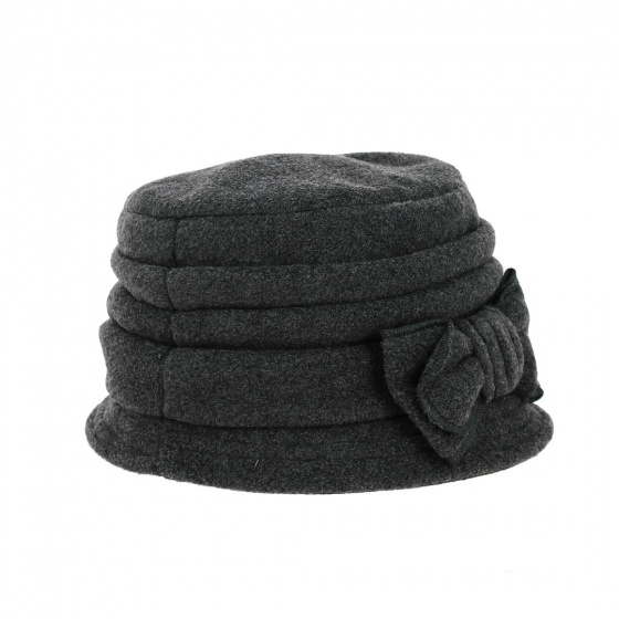 Anushka Grey Fleece Cloche Hat - Traclet
