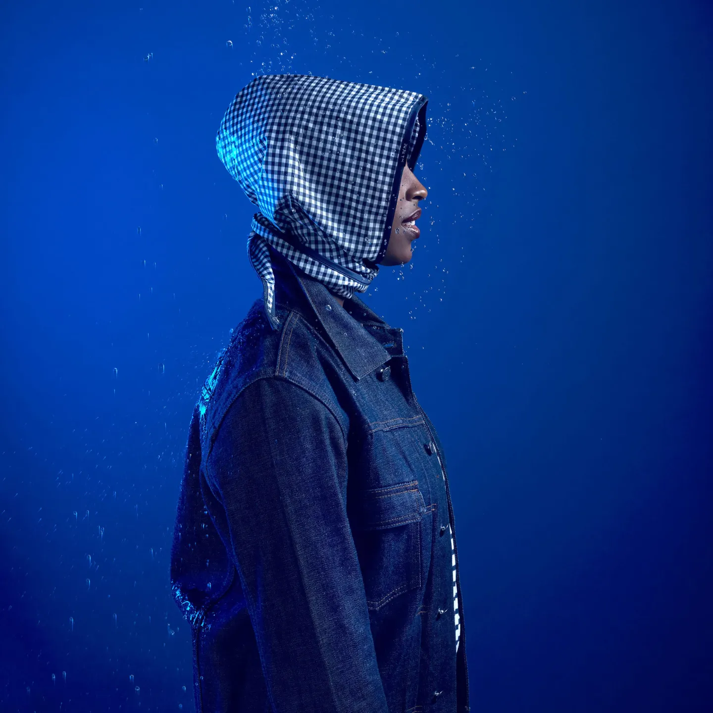 Gingham Check Hood - women's rain hat Reference: 13586| Traclet Millinery