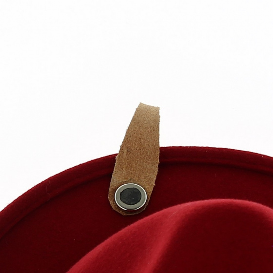 Magnetic hat hook