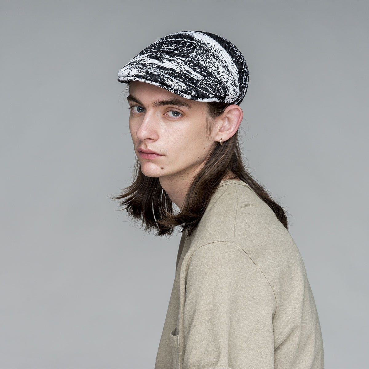 StyleTo 507 Flat Cap Black White Kangol