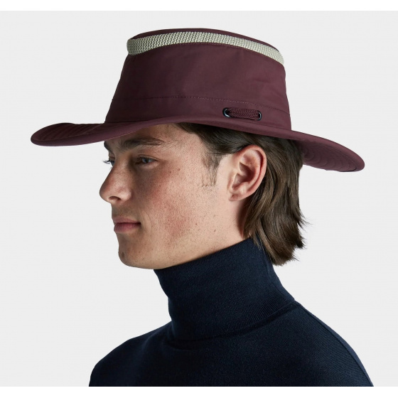 Traveller LTM6 AIRFLO® Burgundy Hat - Tilley