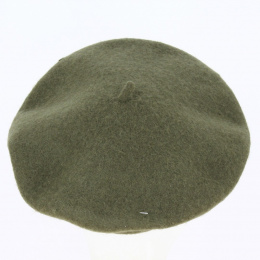 Béret vert kaki