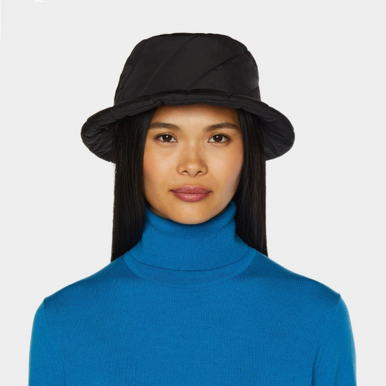 Bob Abbott Black down - Tilley