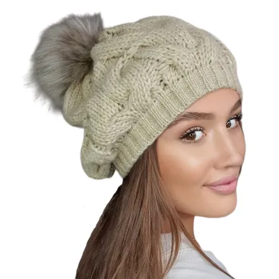 Zita Beige Pom-Pom Beanie for Women - Traclet ref 17485