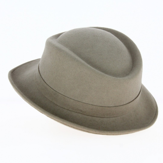 Trilby Asymmetrical Beige Hat - Traclet Trilby Asymmetrical Beige Hat - Traclet