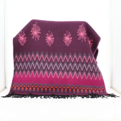 Echarpe rose motifs géométrique recto - Traclet