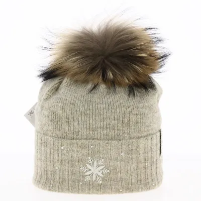 Betty Wool Beanie with Fur Pom-Pom Beige - Kristo Reference: 7710 | Traclet Hat Shop