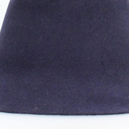 Felt bardot capeline