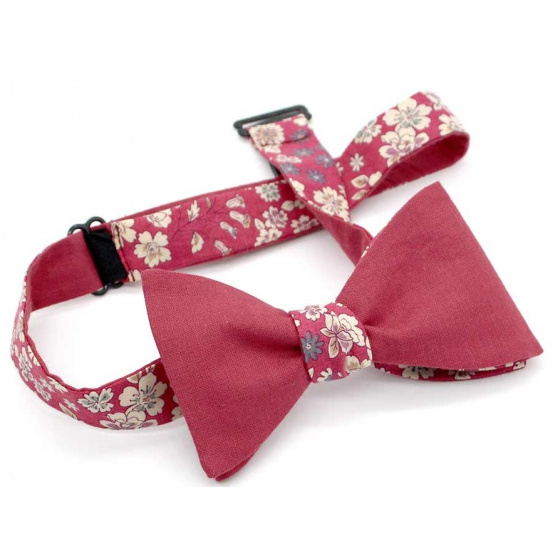 Raspberry Red Floral Reversible Bow Tie - Le Coq En Pap Raspberry Red Floral Reversible Bow Tie - Le Coq En Pap