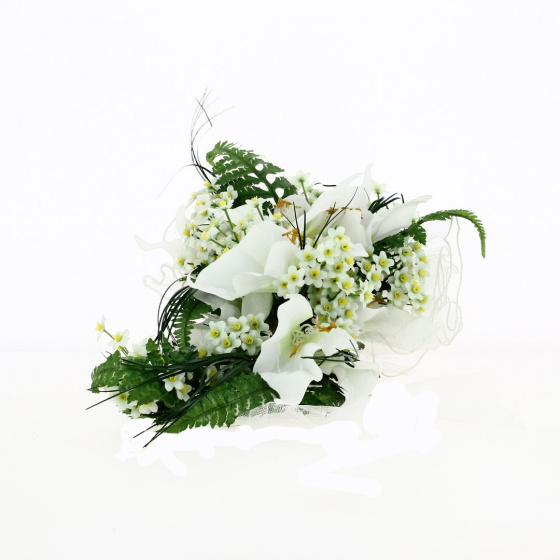 White Lily Wedding Bouquet - Traclet